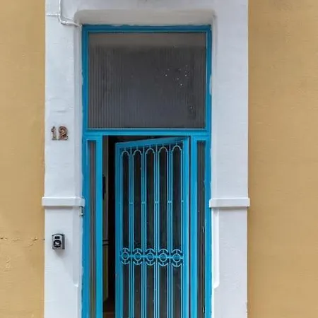 4 Bedroom Vintage House In Heart Of Pagrati Athens Exterior photo