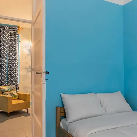 4 Bedroom Vintage House In Heart Of Pagrati Athens Exterior photo
