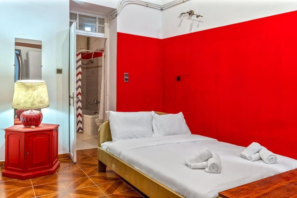 4 Bedroom Vintage House In Heart Of Pagrati Athen