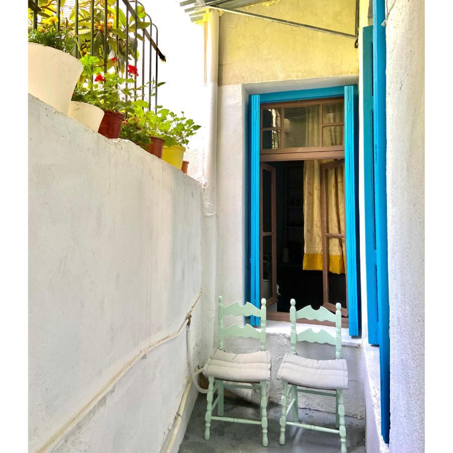 Apartment 4 Bedroom Vintage House In Heart Of Pagrati Athen